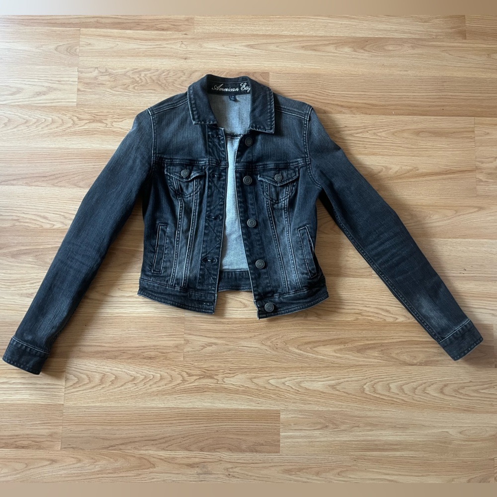 American Eagle black XS Jean Jacket